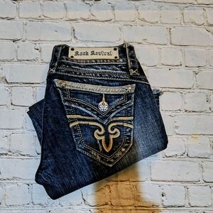 Rock Revival Gwen Embellished Capri Women's   Jeans with Silver Stitching Sz25